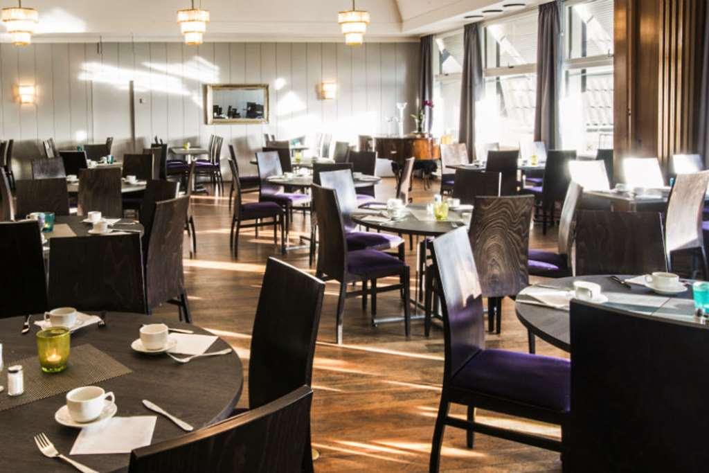 Home Hotel Park Халден Ресторан фото