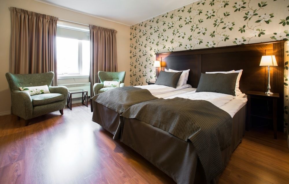 Home Hotel Park Халден Экстерьер фото